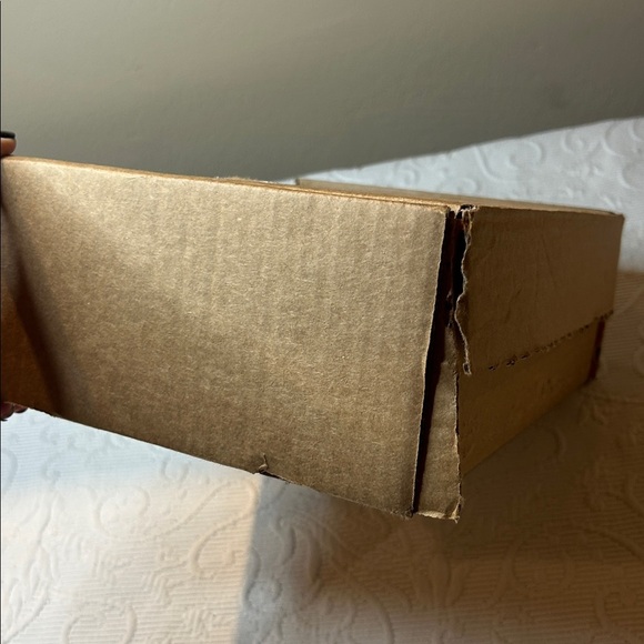 Louis Vuitton Orange and Blue box/bag Gift Set. - Picture 11 of 12